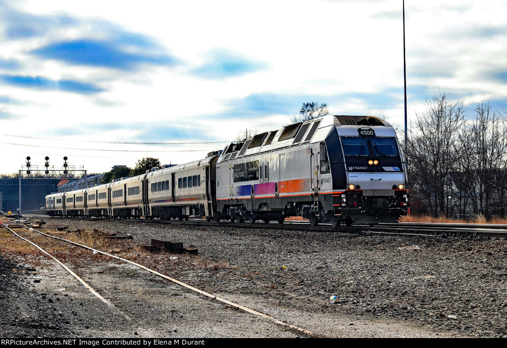 NJT 4500 on train 1351